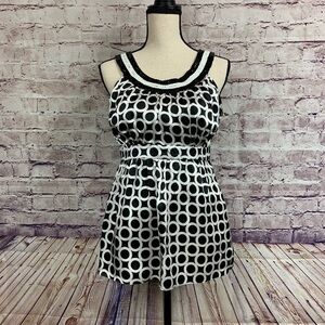 New York & Company Black Geometric Sequin Sleeveless Blouse